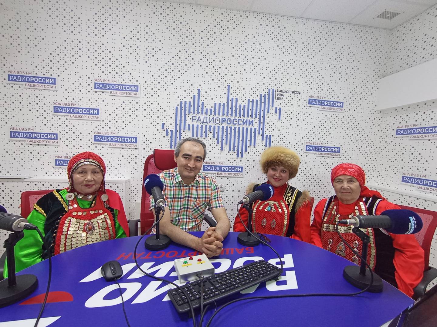 Өфө уттары - 23.05.2025 "Ләйсән" фольклор ансамбле уңыштары менән һөйөндөрә