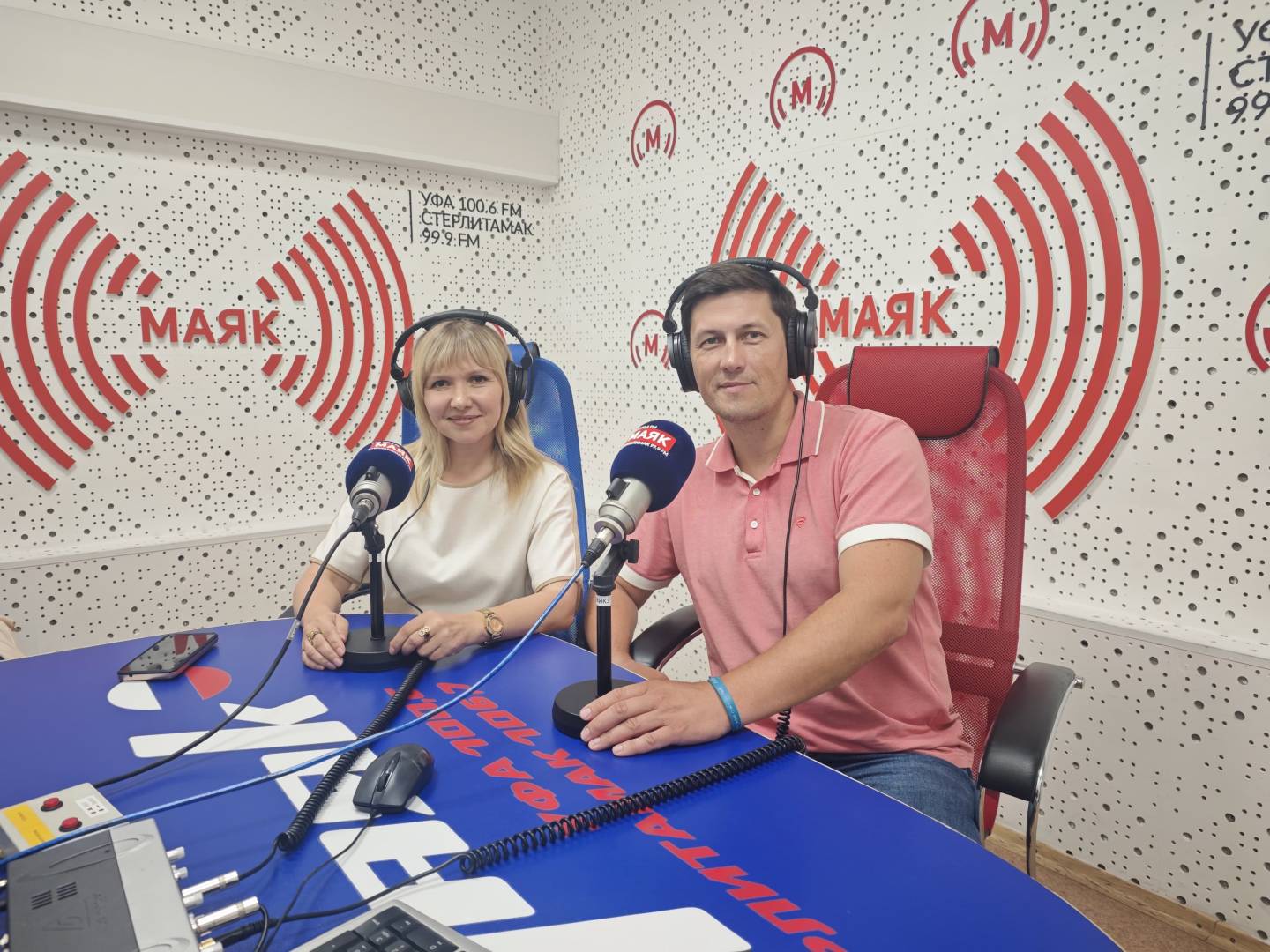 В рабочий полдень - 04.07.2025 Роль и значение социальных работников в жизни общества