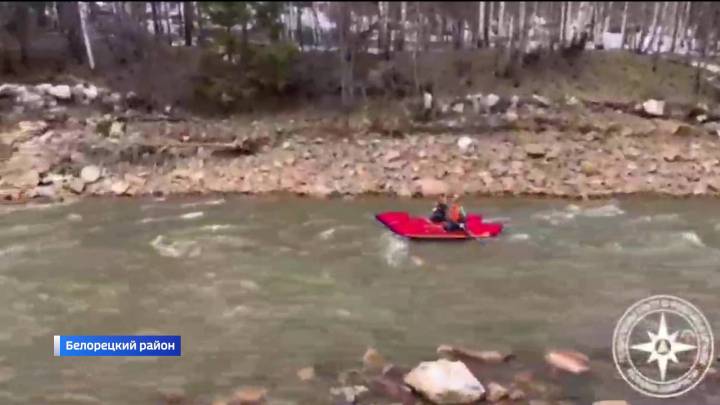 Спасатели начали дежурство у порога Айгир на реке Инзер в Белорецком районе Башкортостана | ГТРК «Башкортостан»