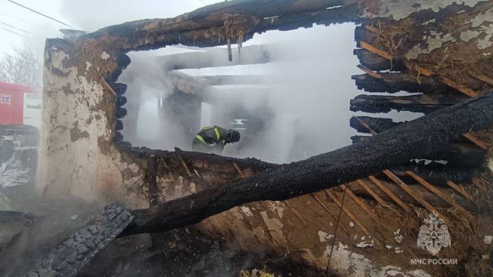 За первые дни нового года произошло 14 пожаров, погиб один человек | ГТРК «Башкортостан»