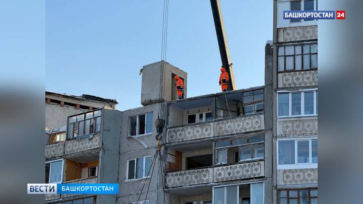 В уфимском Сипайлово снесли два этажа аварийного подъезда многоквартирного дома по улице Маршала Жукова | ГТРК «Башкортостан»